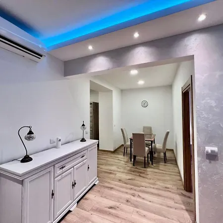 Ferienwohnung Hugo Bianca Lux Belgrad Exterior foto
