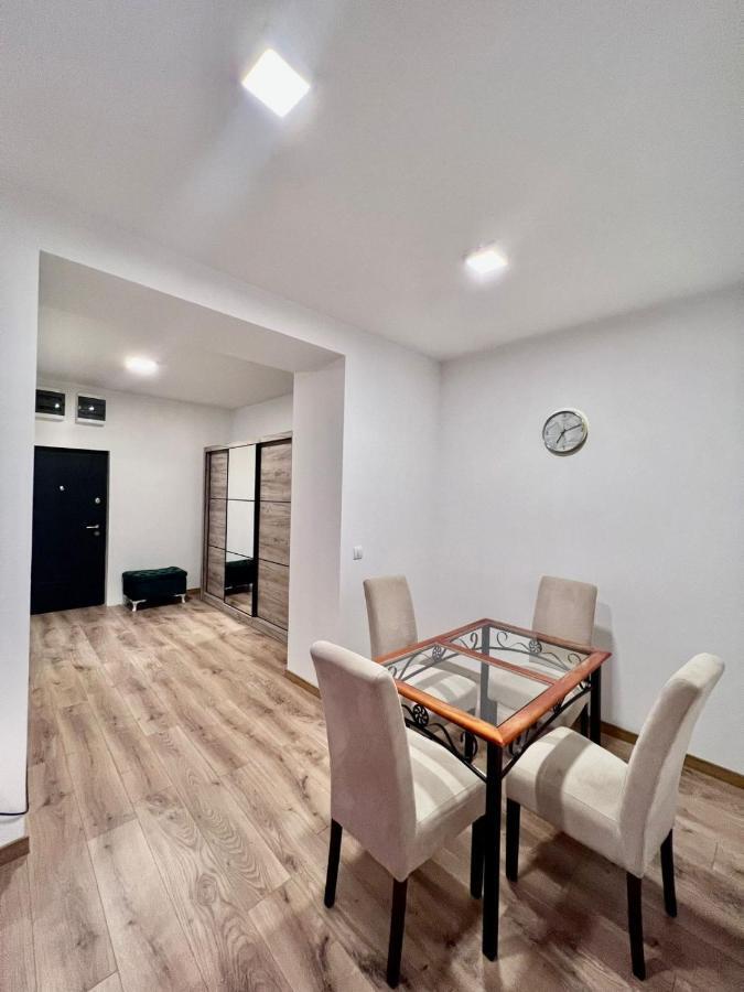 Hugo Bianca Lux Apartment